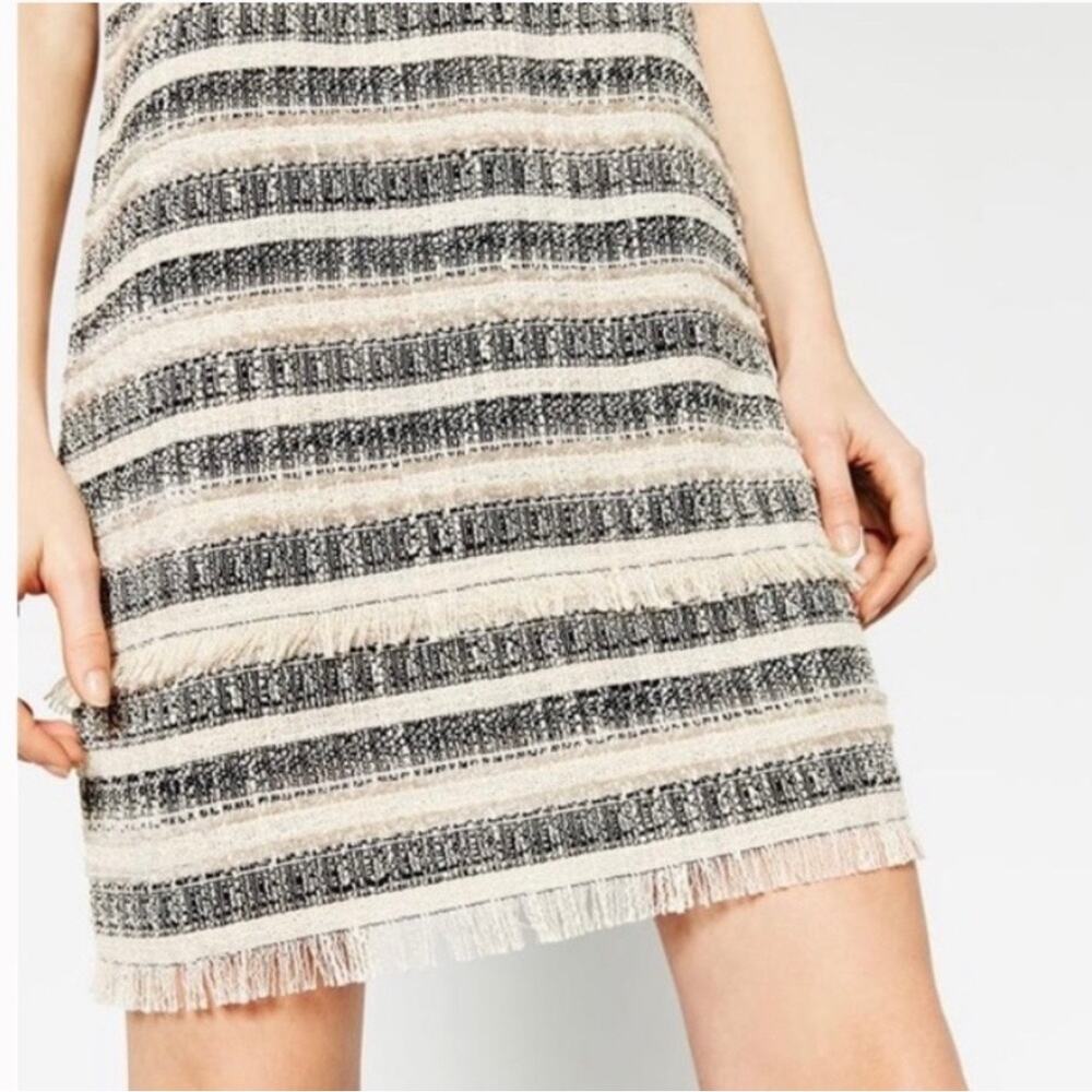 Zara Low Back Cream Black Striped Tweed Shift Dress with Fringe Detail Small - Picture 4 of 11